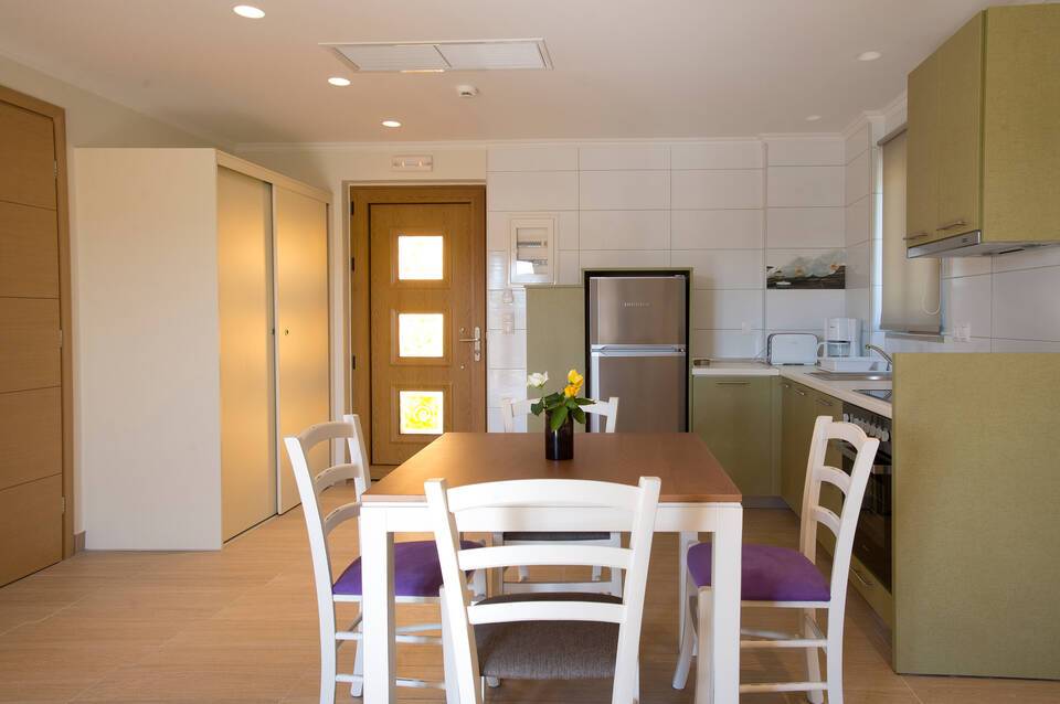 Niriides Luxury Villas 4