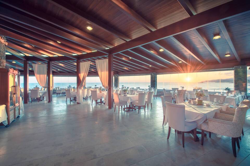 Ikaros Beach Luxury Resort & Spa 2