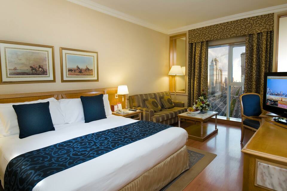 Millennium Plaza Downtown Hotel 2