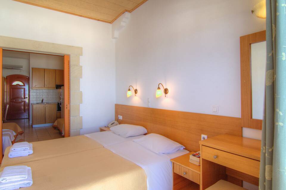 Hotel Adonis 4