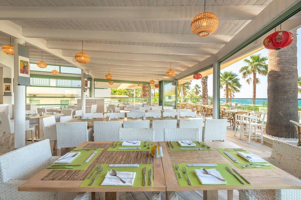 Star Beach Village & Waterpark 4