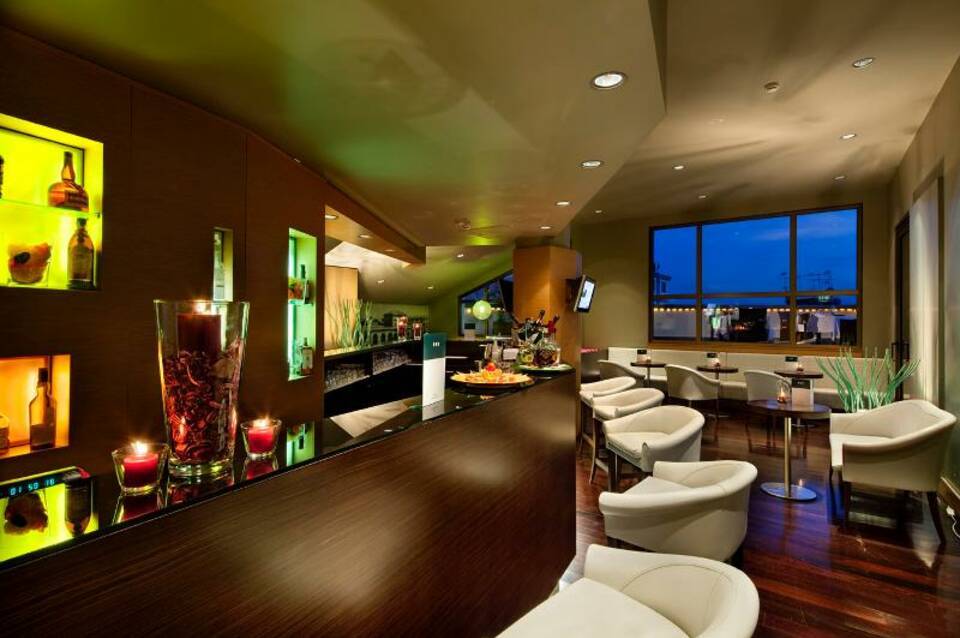 Unahotels Napoli 3