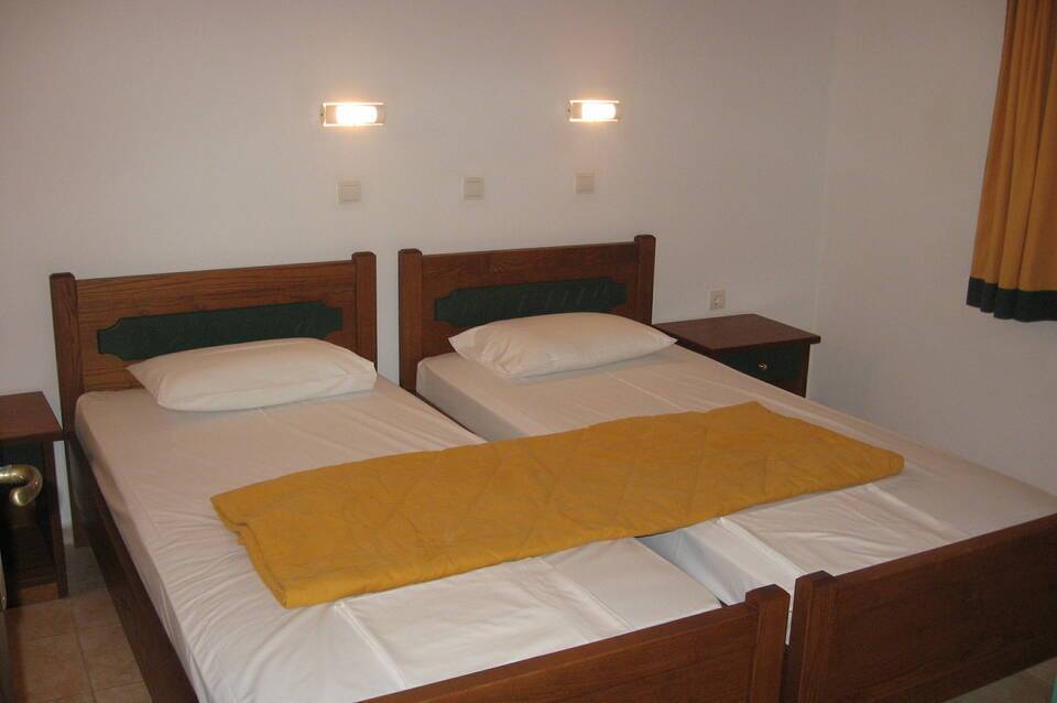 Apollo City Hotel 3