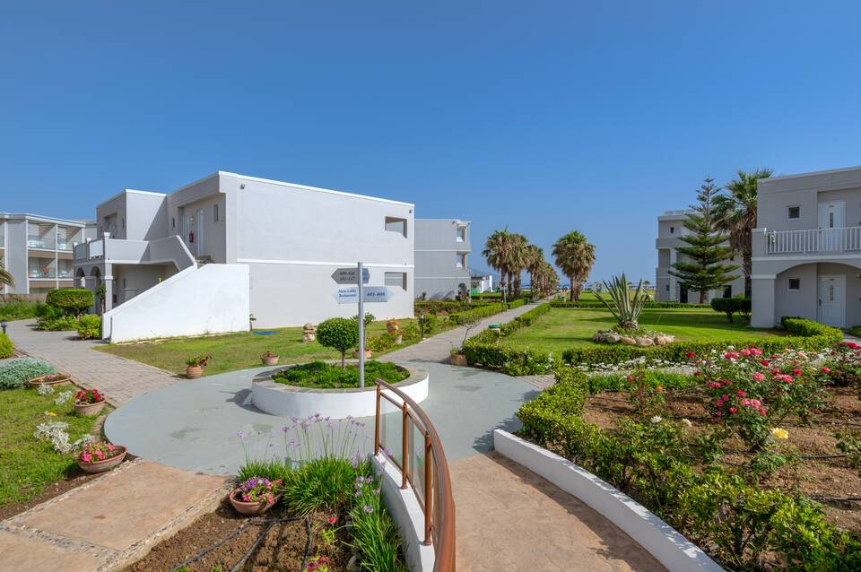 Delfina Tropic Beach 2