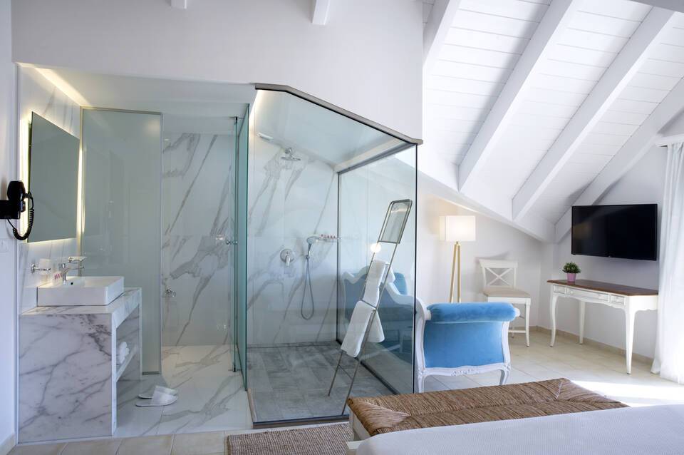 The Alley Boutique Hotel & Spa 2