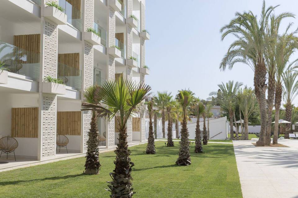 HM Ayron Park - Adults Only 2