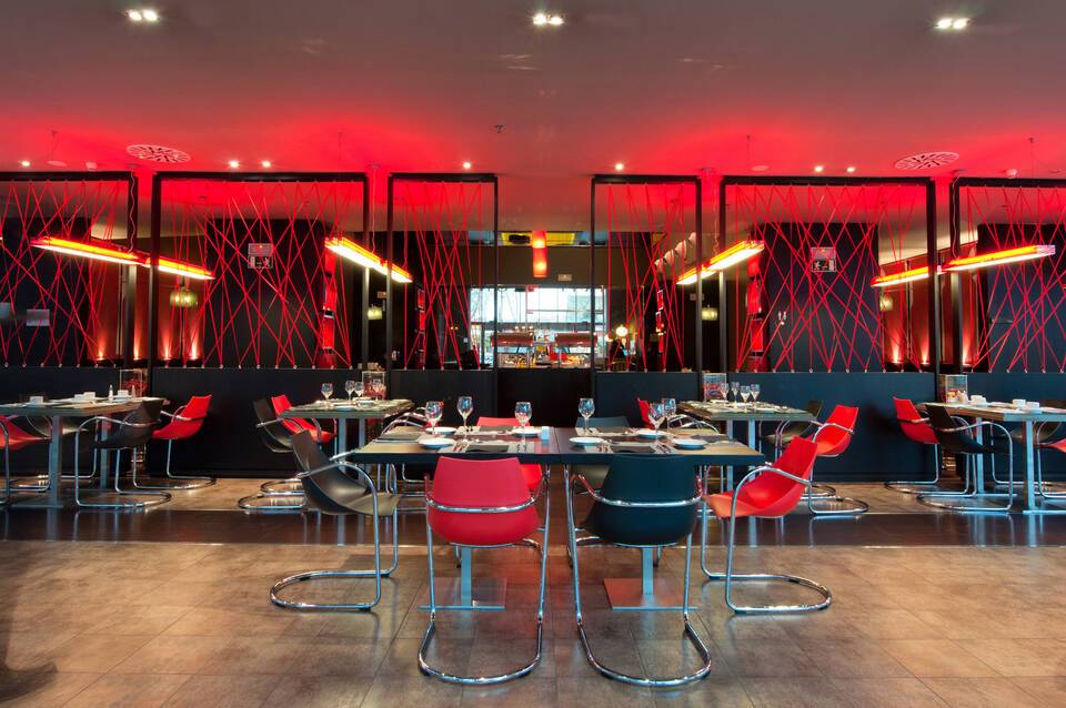 Hotel Barcelona Condal Mar Affiliated by Meliá 5