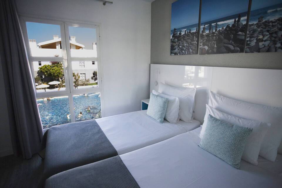 Coral Compostela Beach Golf 4