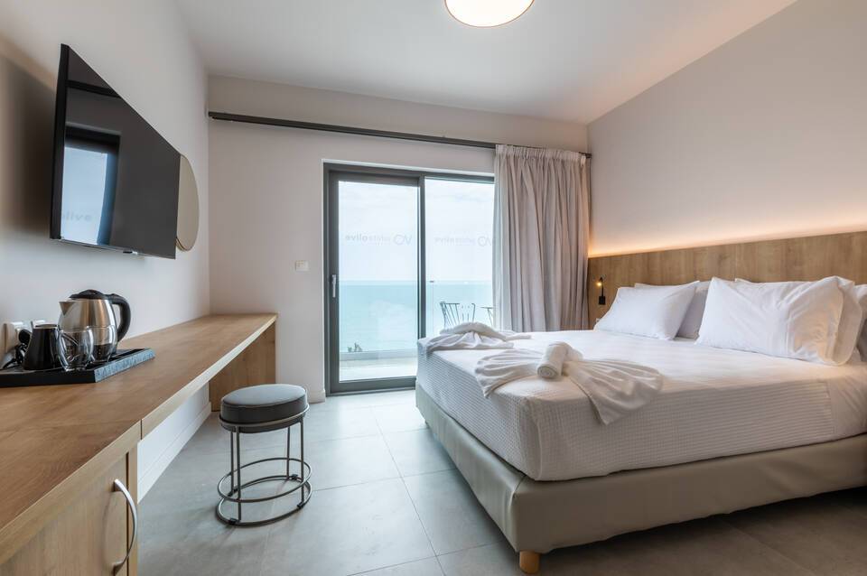 White Olive Elite Rethymno 1