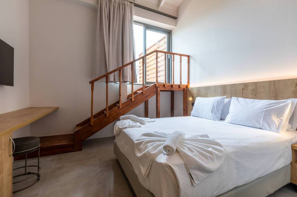 White Olive Elite Rethymno 3