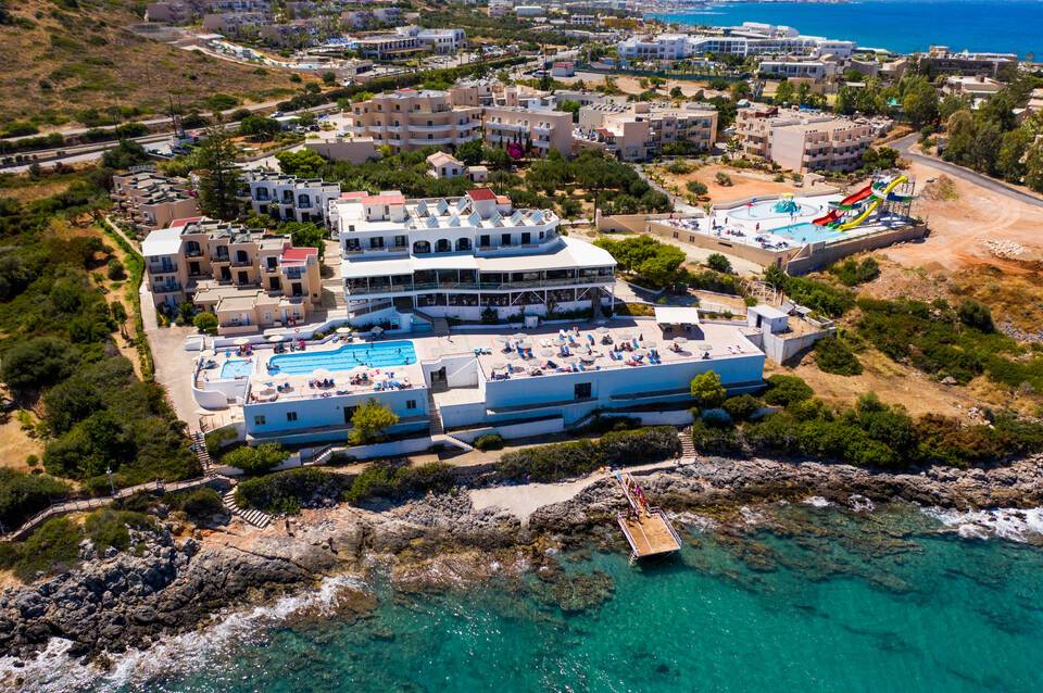 Horizon Beach Hotel 1