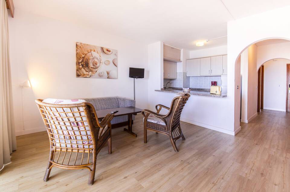 Apartamentos Albatros by Malibu 3