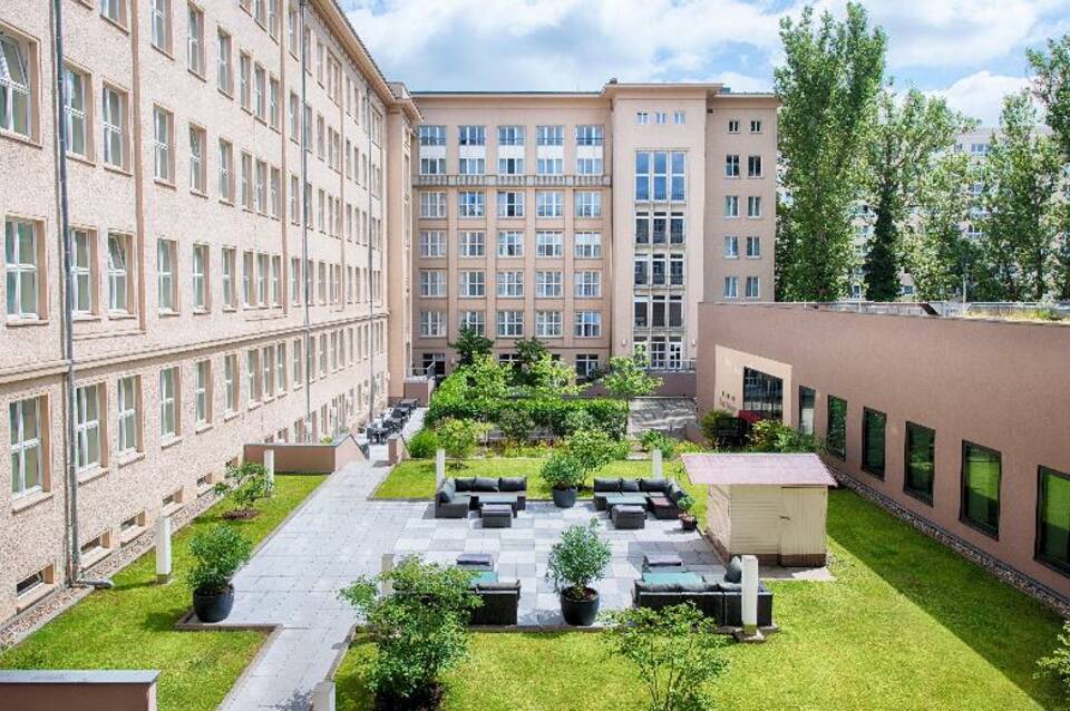 Leonardo Royal Hotel Berlin Alexanderplatz 5