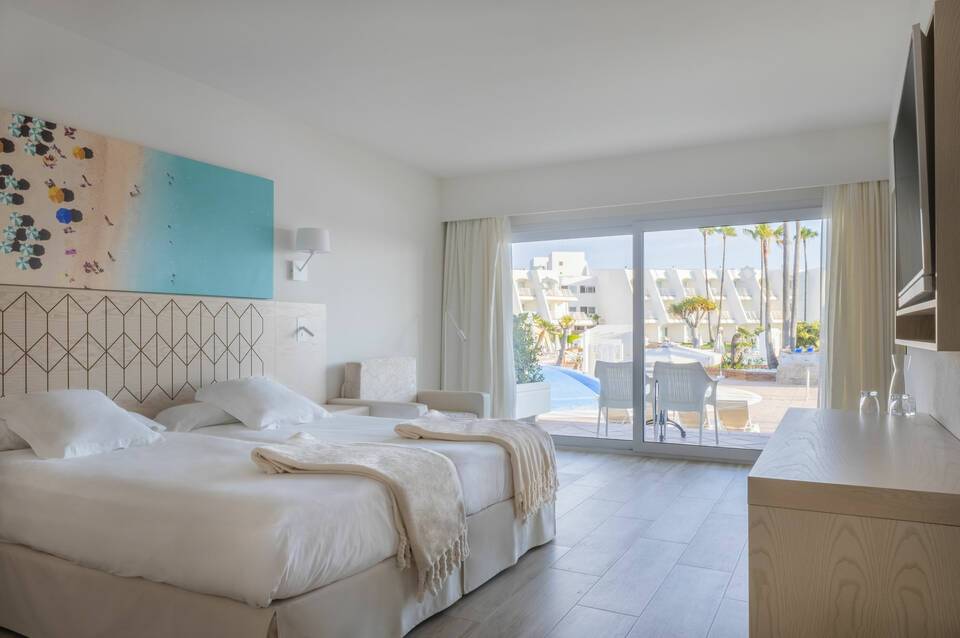 Iberostar Waves Royal Andalus 4