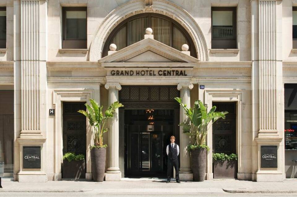 Grand Hotel Central 2