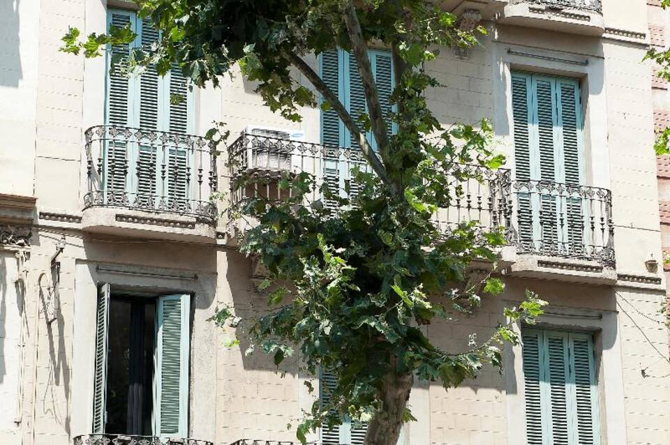 MH Apartments Sagrada Familia 1