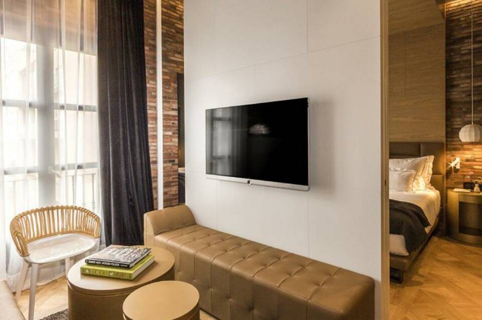 Monument Hotel 5