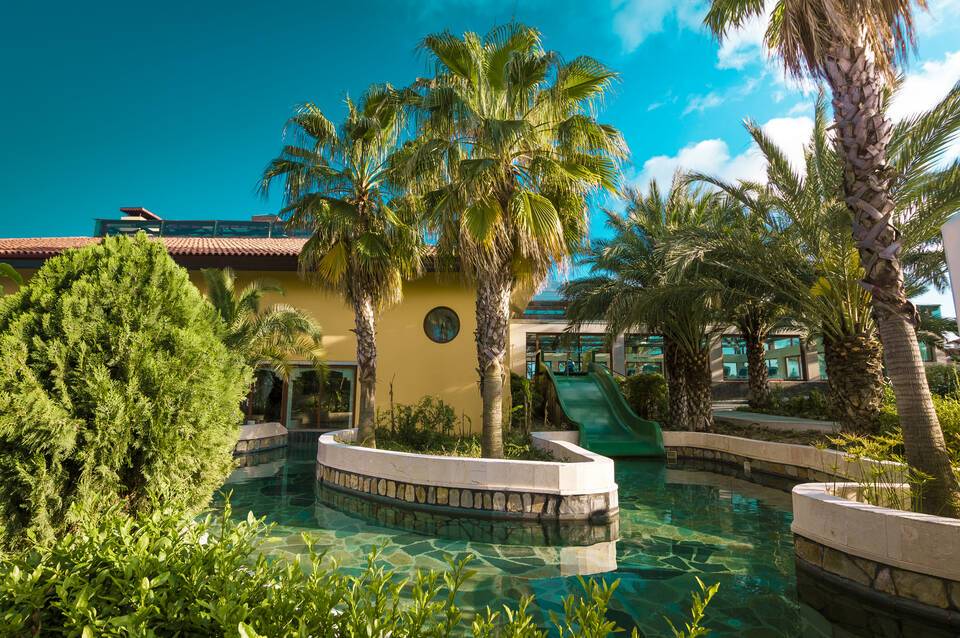 Club Grand Aqua 4