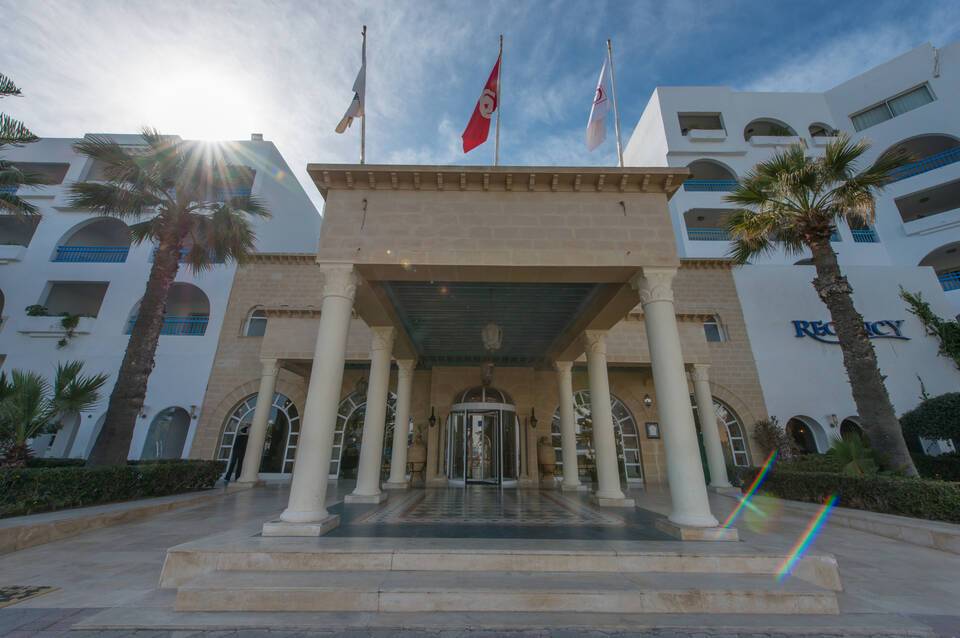 Regency Hotel & Spa 3