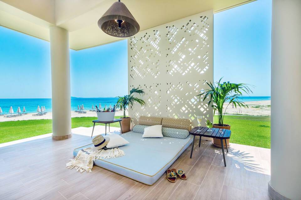 Ammoa Luxury Hotel & Spa Resort 2