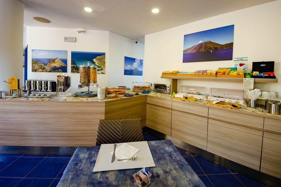 Astro Suite Hotel 5