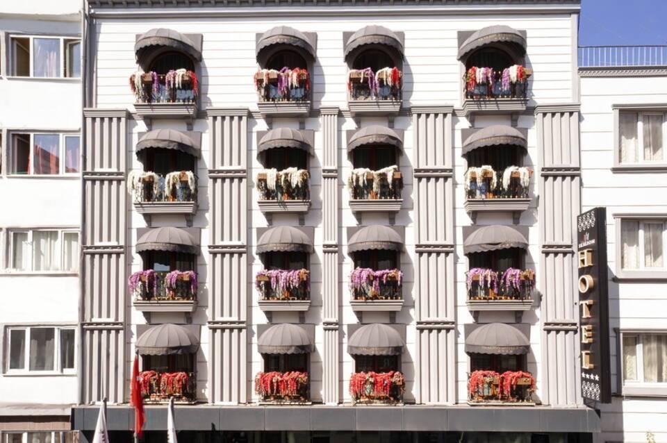 Skalion Hotel 3