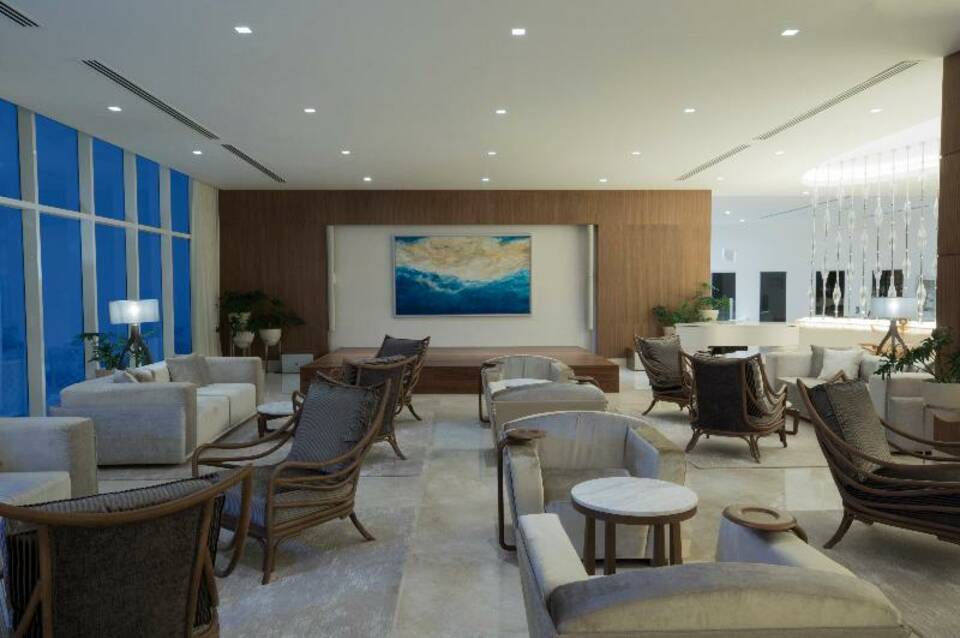 Le Blanc Spa Resort 4