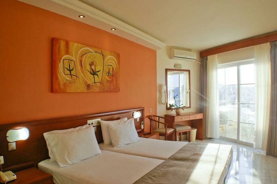 Miramare Bay 1