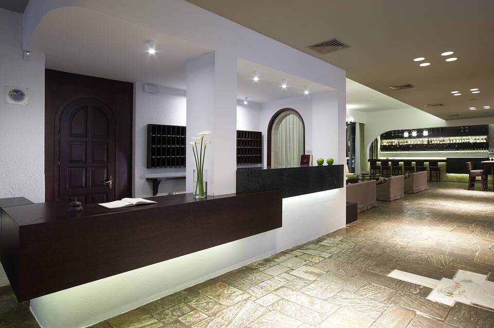 Albatros Spa & Resort Hotel 5