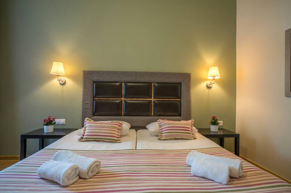 Alianthos Beach 4