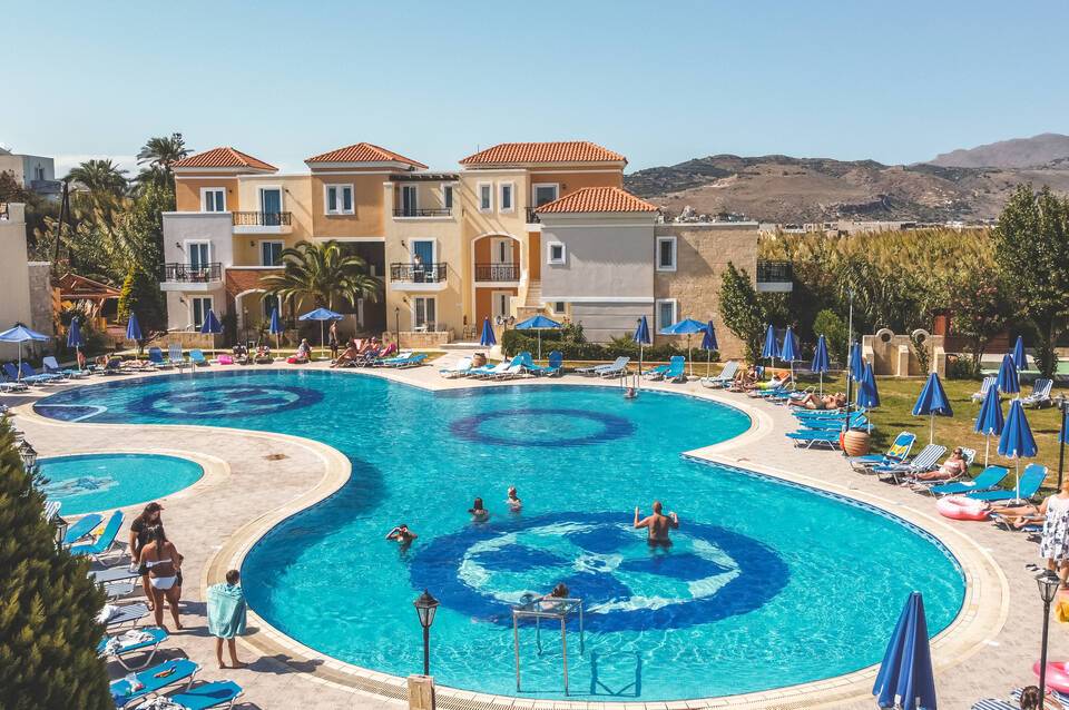 Chrispy Waterpark Resort 2