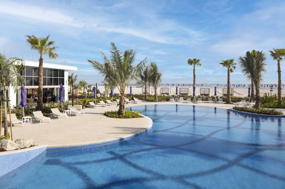 Centara Mirage Beach Resort Dubai 1
