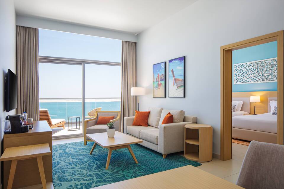 Centara Mirage Beach Resort Dubai 5