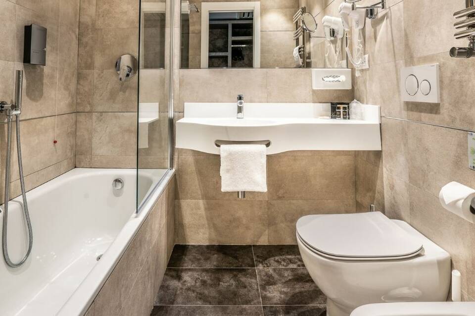 Grand Hotel Mediterraneo 4