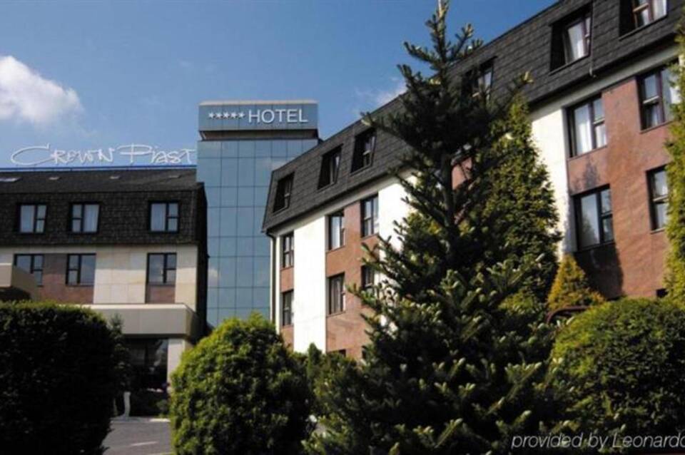 Booking Hotel & Spa 1