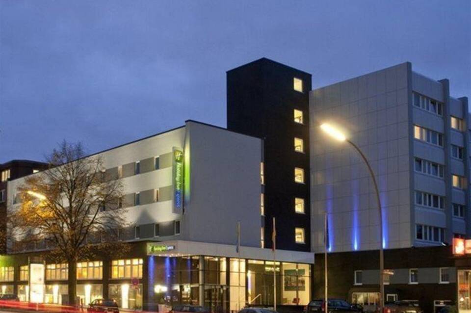Premier Inn Hamburg City Alster Hotel 2