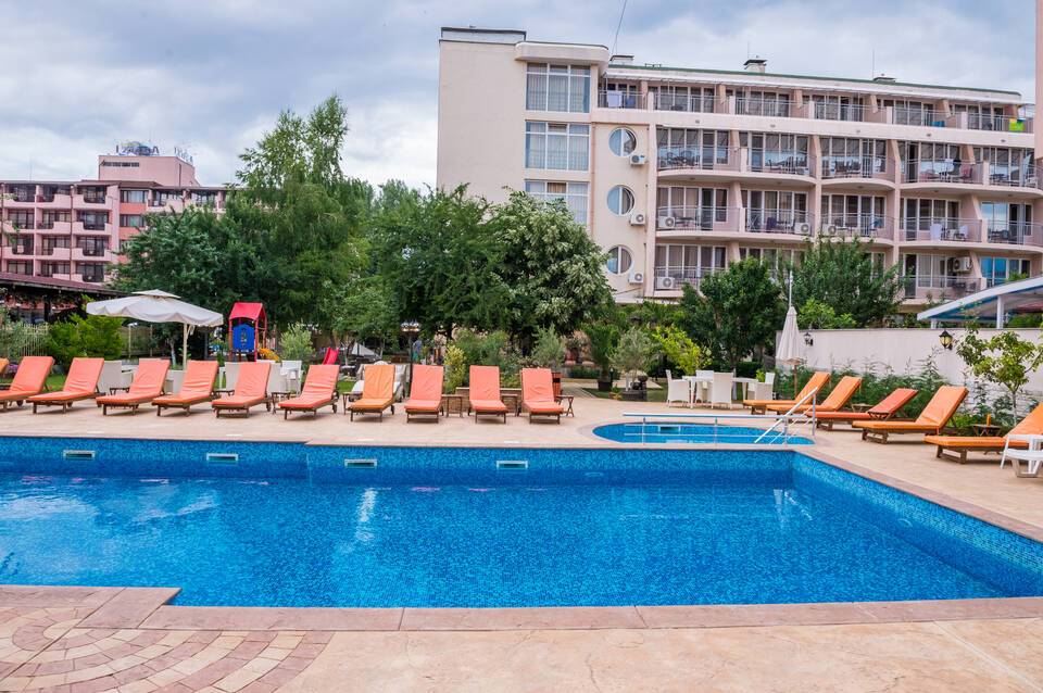 Central Hotel 3