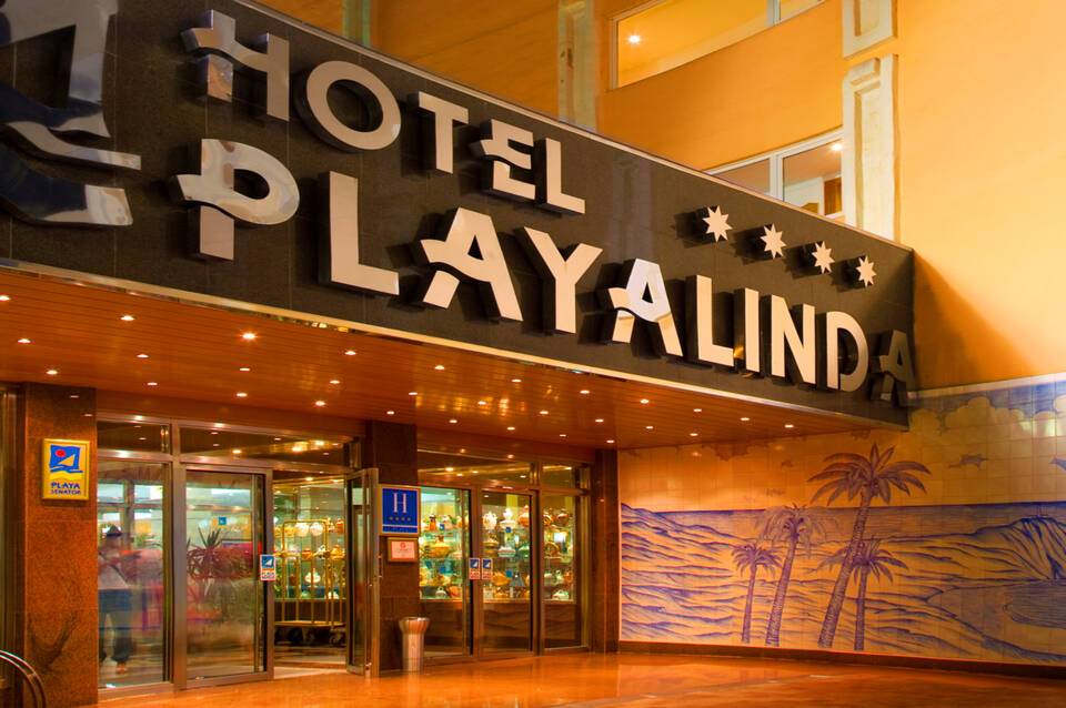 Playalinda Lifestyle Collection by Senator 2