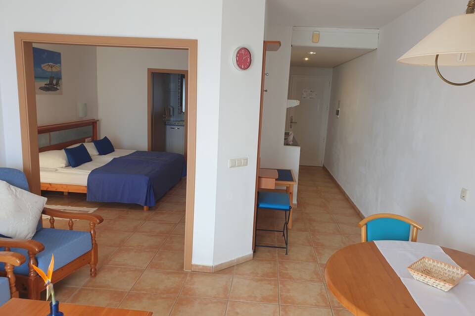 Marina Playa Suites 2