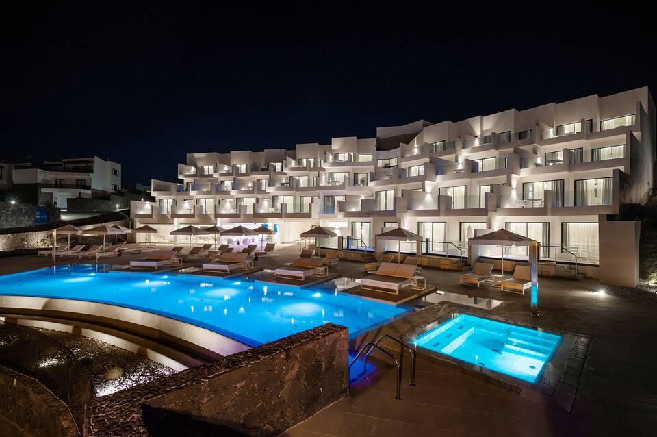 Royal Marina Suites Boutique Hotel 1