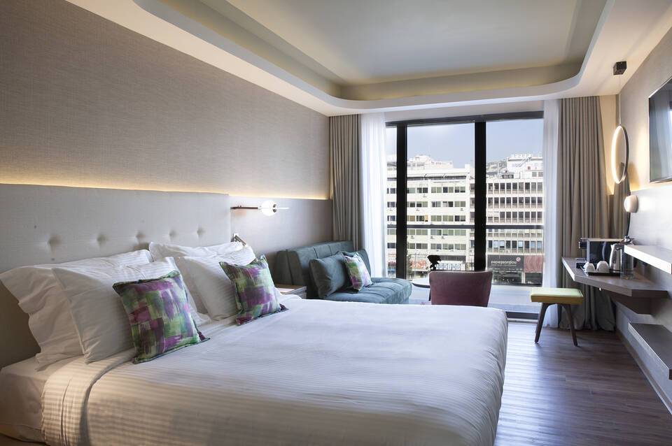 Zeus Essence Wyndham Athens Residence 5
