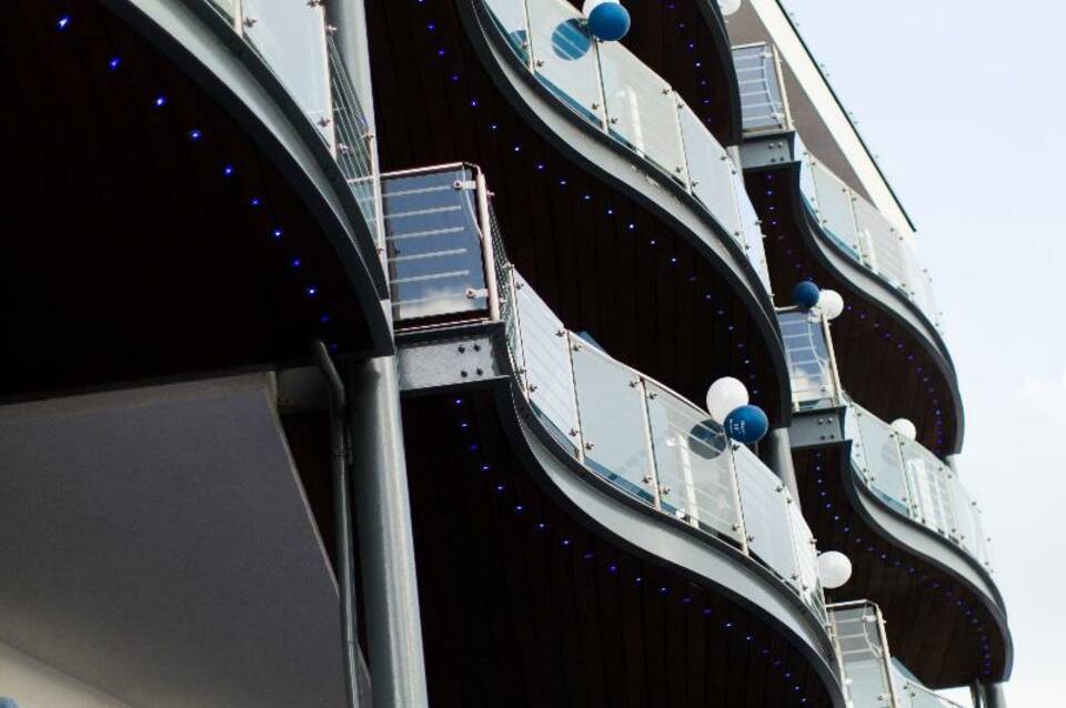 The Royal Yacht 1