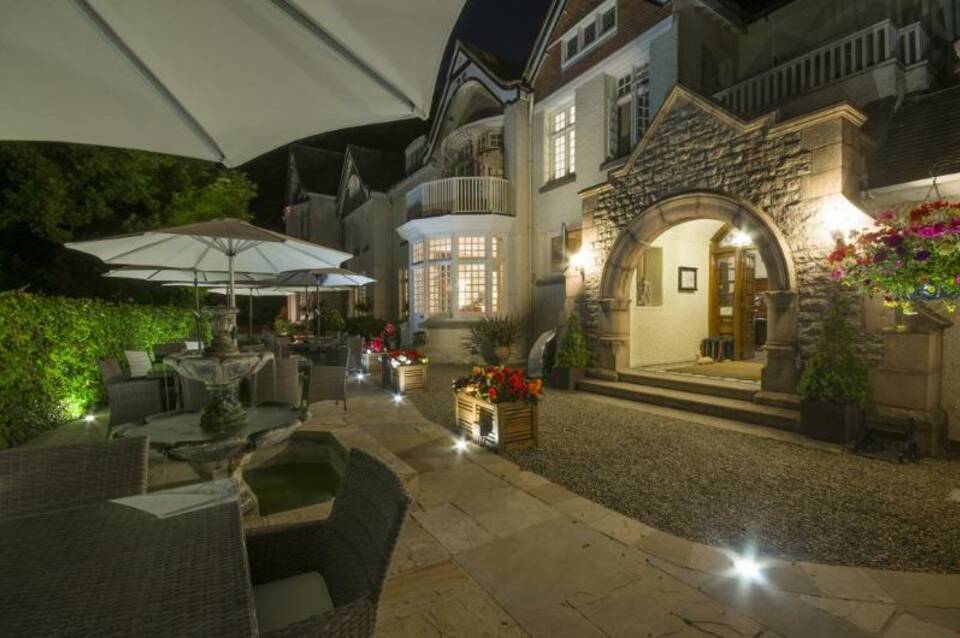 Château la Chaire & The Rozel Pub 2