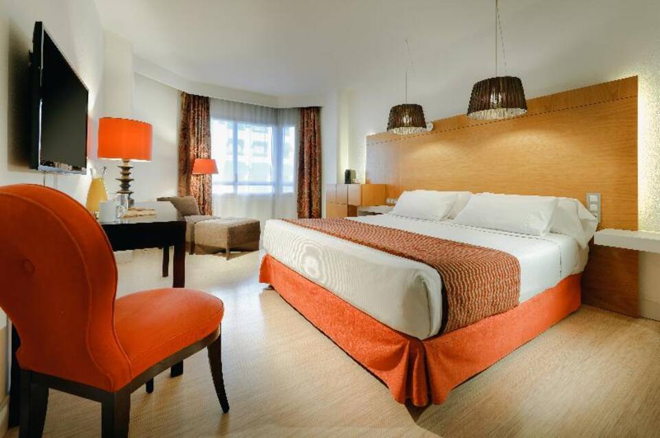 Hesperia Sevilla 1