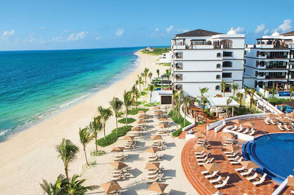 Grand Residences Riviera Cancun, a Registry Collection Hotel 1