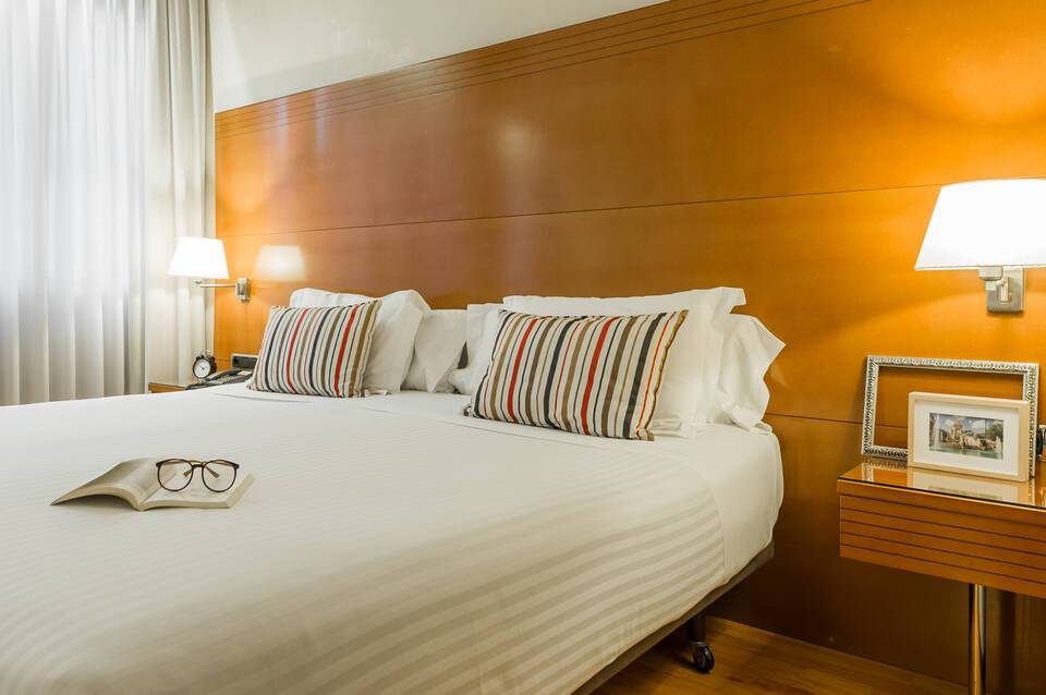 Mariano Cubi Aparthotel Barcelona 1