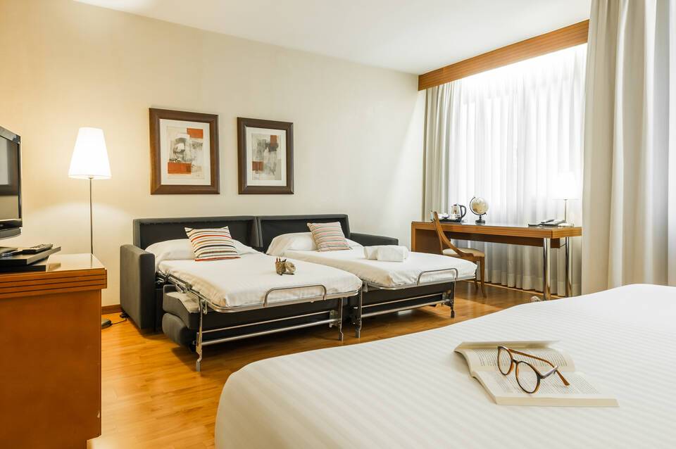 Mariano Cubi Aparthotel Barcelona 3