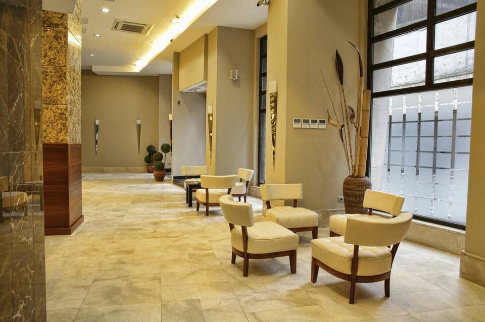 Orka Royal Hotel 3