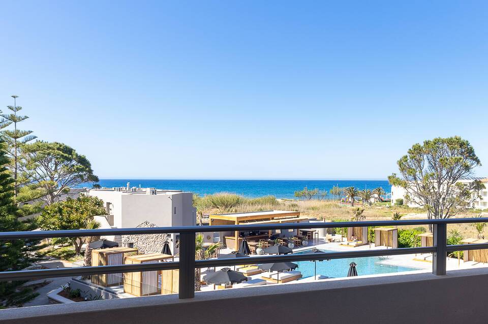 Eliros Mare Beachfront Poem Hotel 4