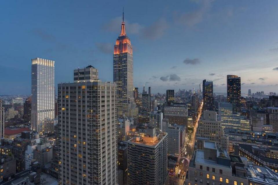 Courtyard New York Manhattan/Times Square 1
